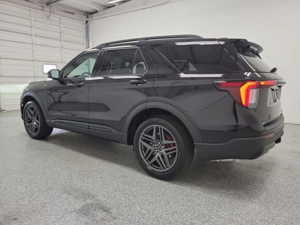 New 2027 Ford Explorer ST-Line SUV