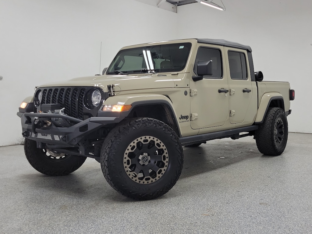 Used 2022 Jeep Gladiator Willys Truck