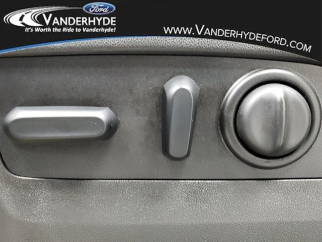 2020 Chevrolet Silverado 1500 LT - Photo 18