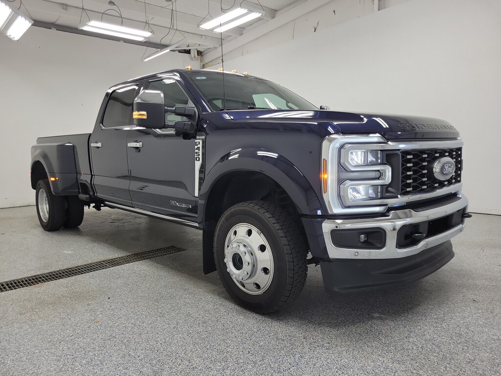 Used 2025 Ford Super Duty F-450 DRW XL Truck