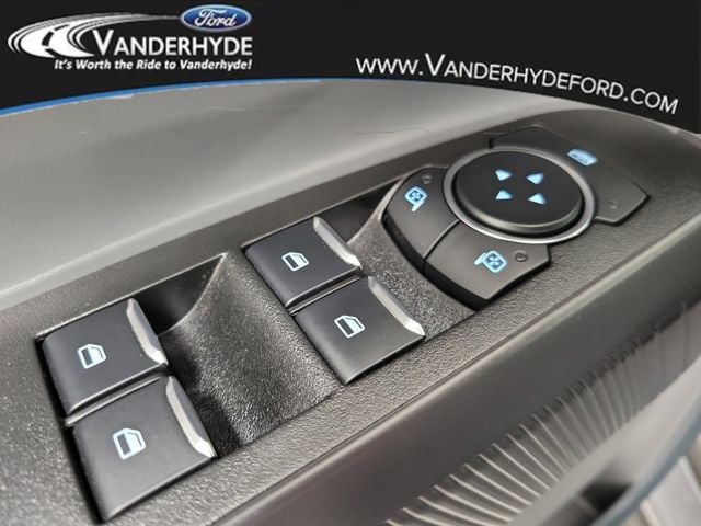 2025 Ford Maverick Lariat - Photo 17