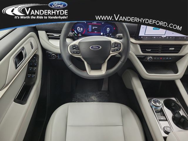 2026 Ford Explorer Active - Photo 15