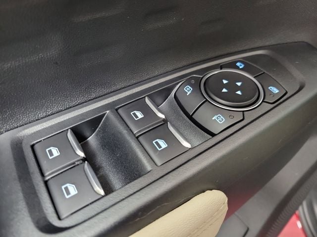 2025 Ford Ranger XLT - Photo 18