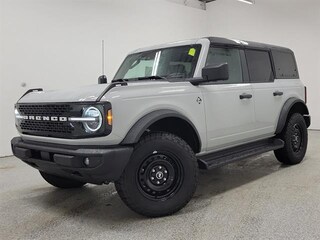 2026 Ford Bronco Outer Banks SUV