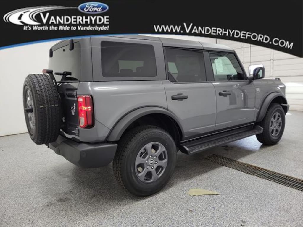 New 2025 Ford Bronco Big Bend SUV