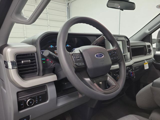 2026 Ford F-350 Super Duty XL - Photo 19