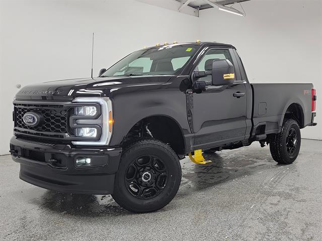 2026 Ford F-350 Base's photo
