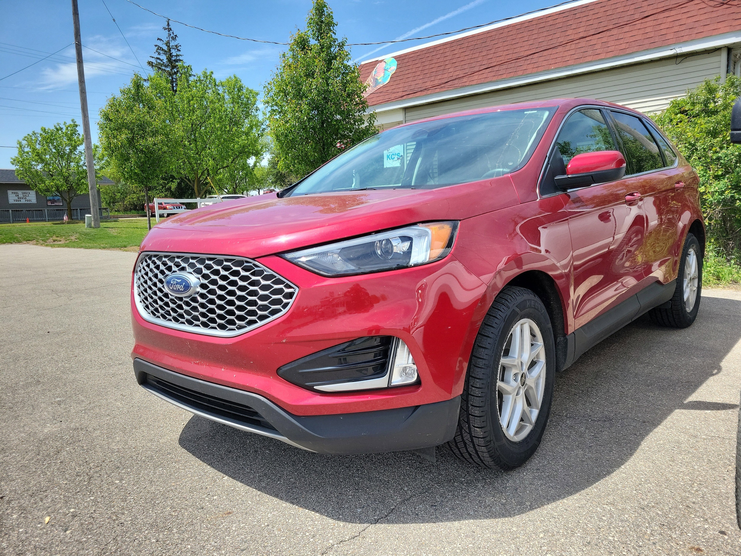 2023 Ford Edge SEL AWD's photo
