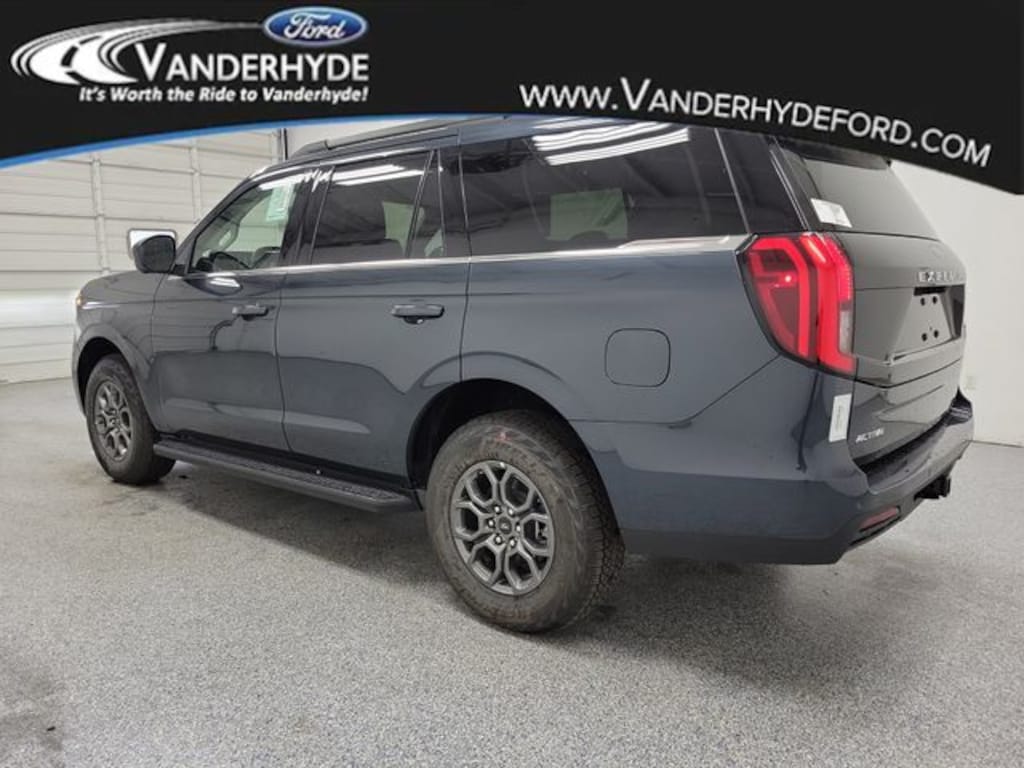 New 2025 Ford Expedition Active SUV