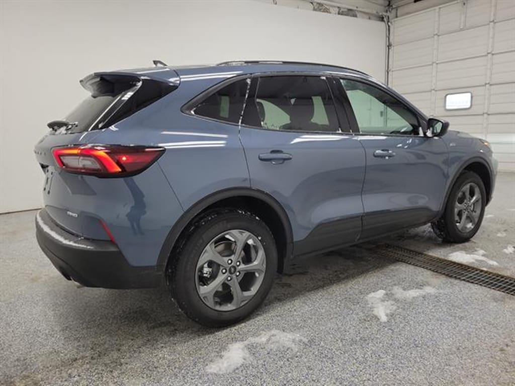 New 2026 Ford Escape ST-Line SUV