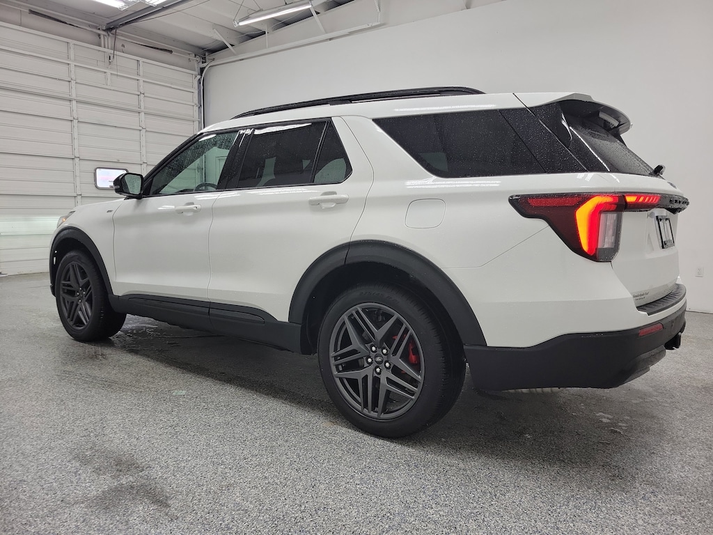 Used 2025 Ford Explorer ST-Line Sport Utility