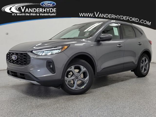 2026 Ford Escape ST-Line Select's photo