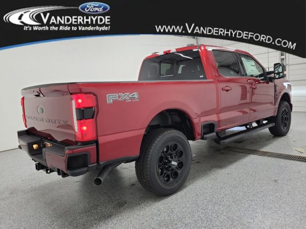 New 2026 Ford Super Duty F-250 SRW Lariat Truck