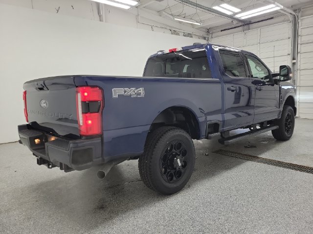 New 2027 Ford F-250SD XLT Truck