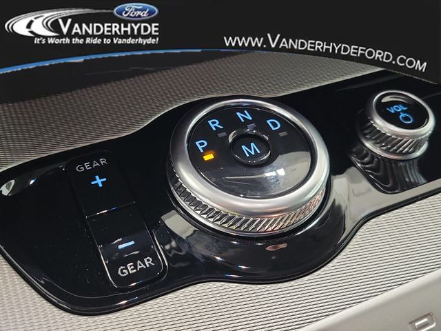 2025 Ford Expedition Active - Photo 33