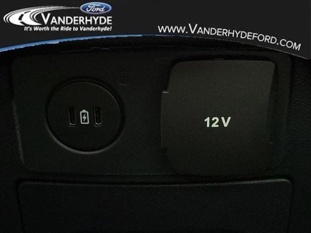 2026 Ford Explorer Active - Photo 18