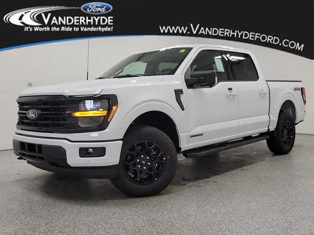 2025 Ford F-150 XLT's photo