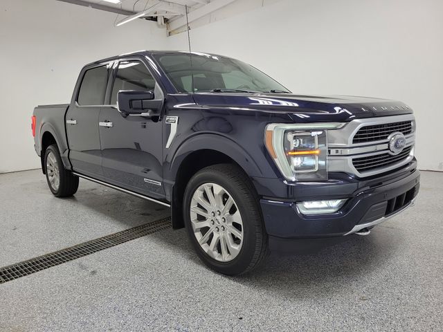 2022 Ford F-150 Limited photo 2