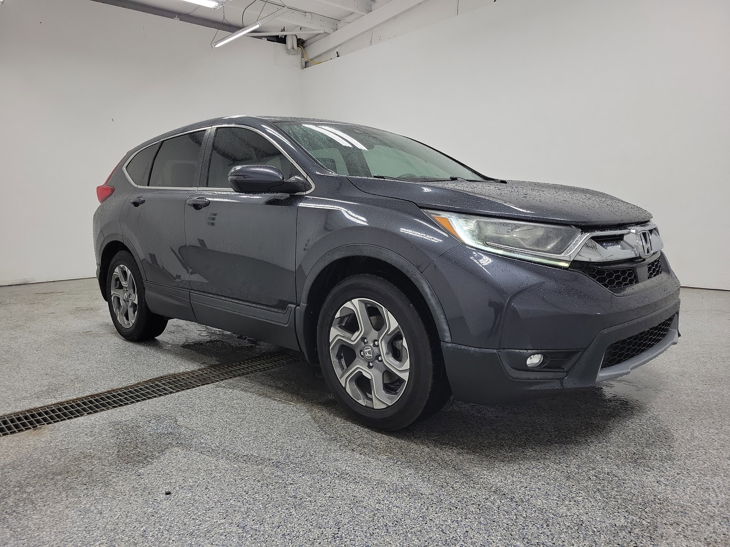 Used 2018 Honda CR-V EX with VIN 7FARW1H55JE044241 for sale in Cedar Springs, MI