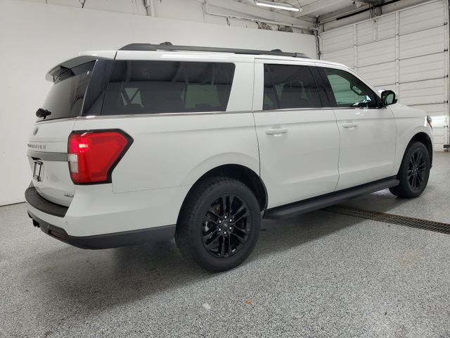 2024 Ford Expedition MAX XLT photo 3