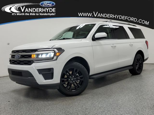2024 Ford Expedition XLT's photo