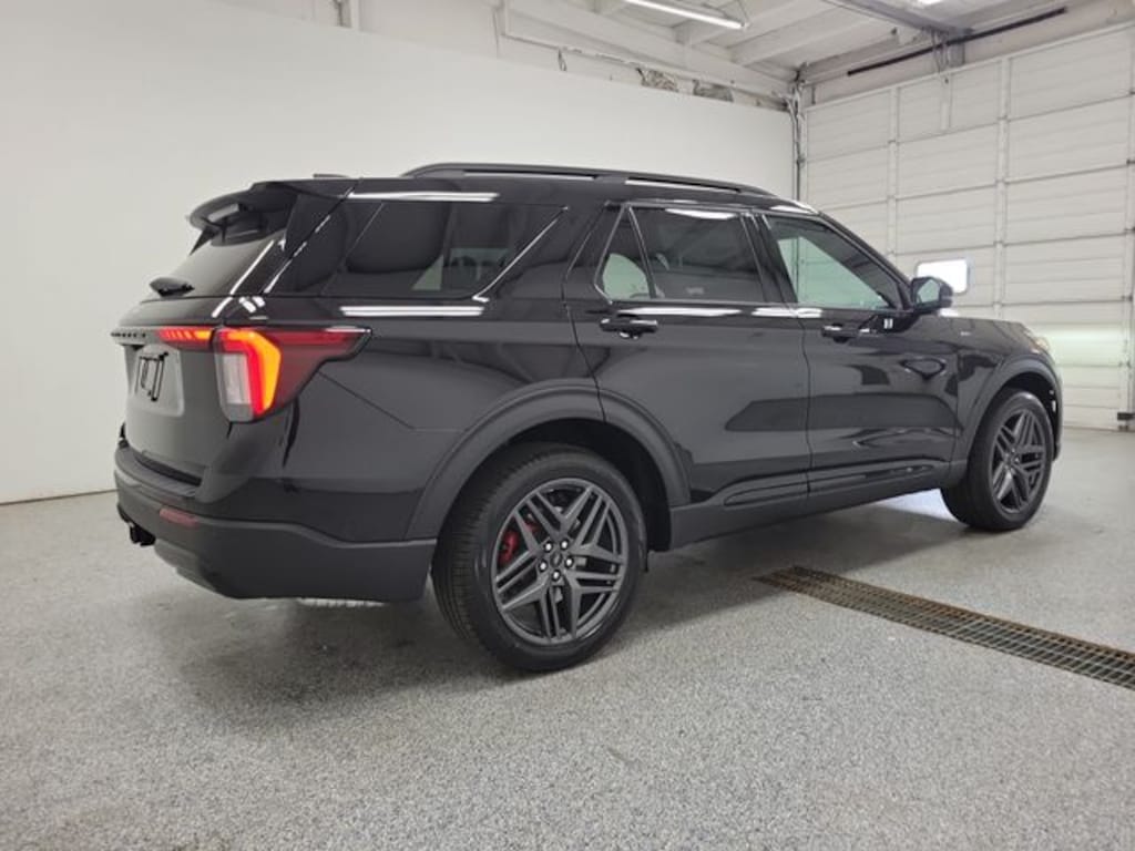 New 2027 Ford Explorer ST-Line SUV
