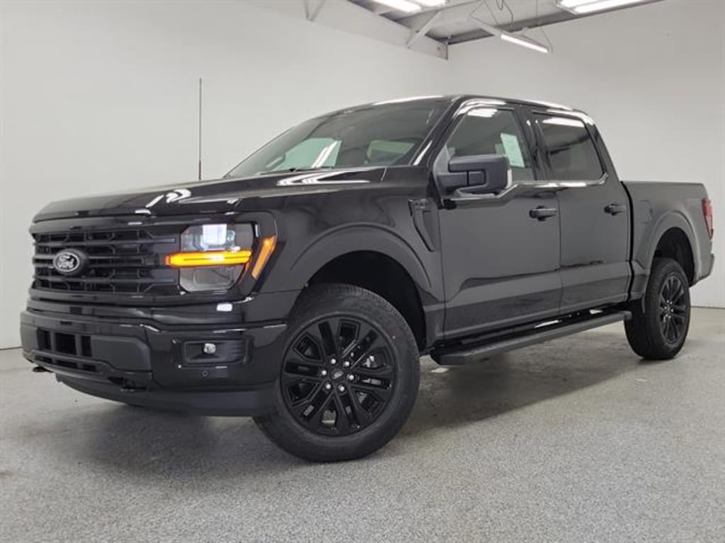 New 2026 Ford F-150 XLT Truck SuperCrew Cab