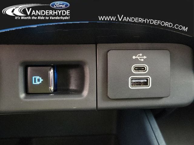 2025 Ford Maverick Lariat - Photo 30