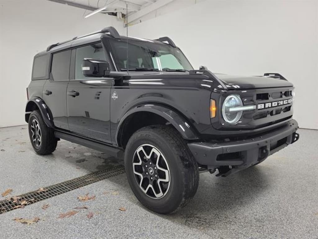 Used 2022 Ford Bronco Outer Banks SUV
