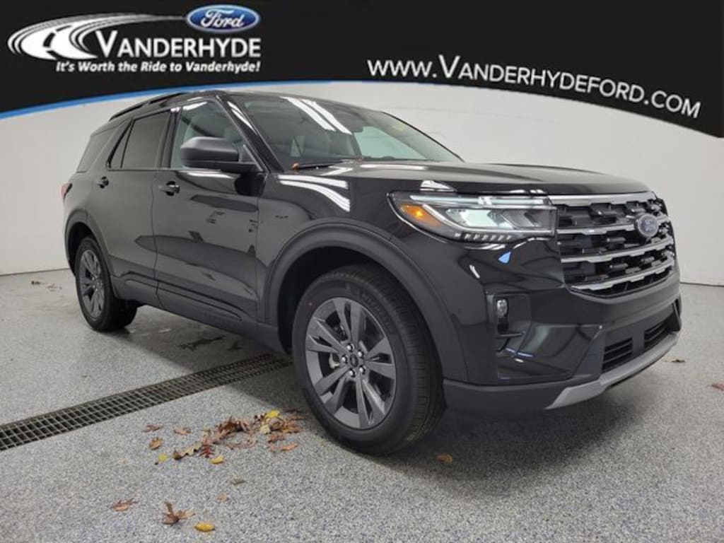 New 2026 Ford Explorer Active SUV