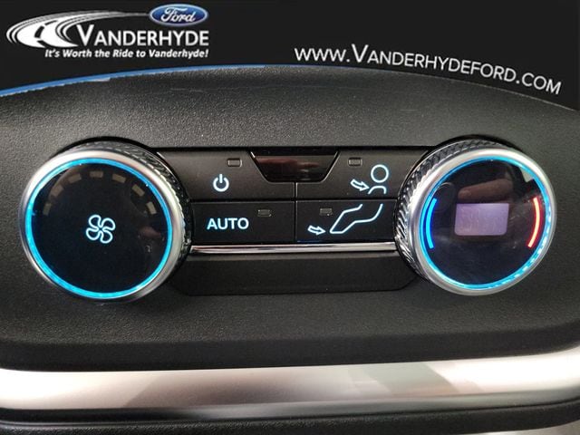 2025 Ford Expedition Active - Photo 18