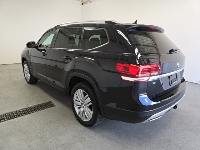 Used 2019 Volkswagen Atlas SE w/Tech with VIN 1V2UR2CA0KC508928 for sale in Cedar Springs, MI