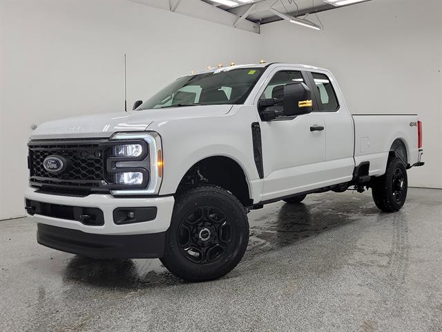 2026 Ford F-350 Base's photo