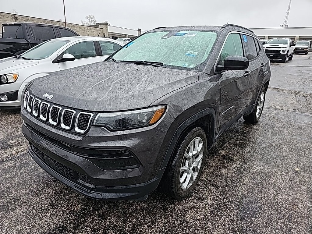 Used 2023 Jeep Compass Latitude Lux SUV