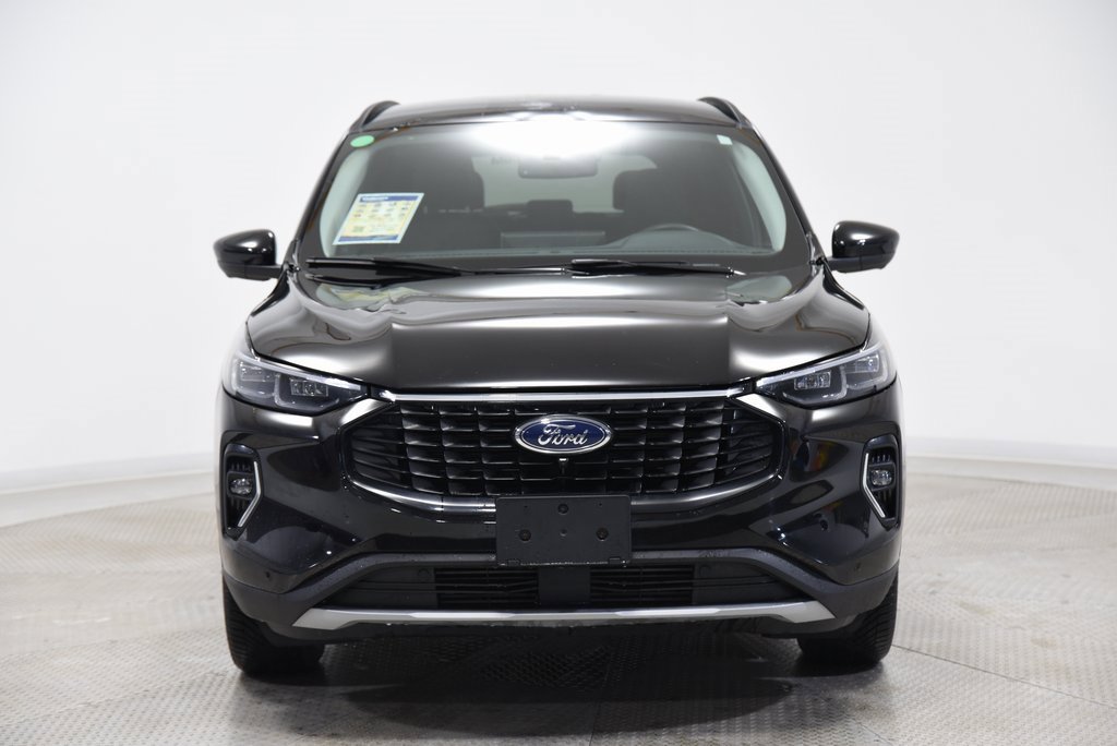 2023 Ford Escape Platinum photo 2