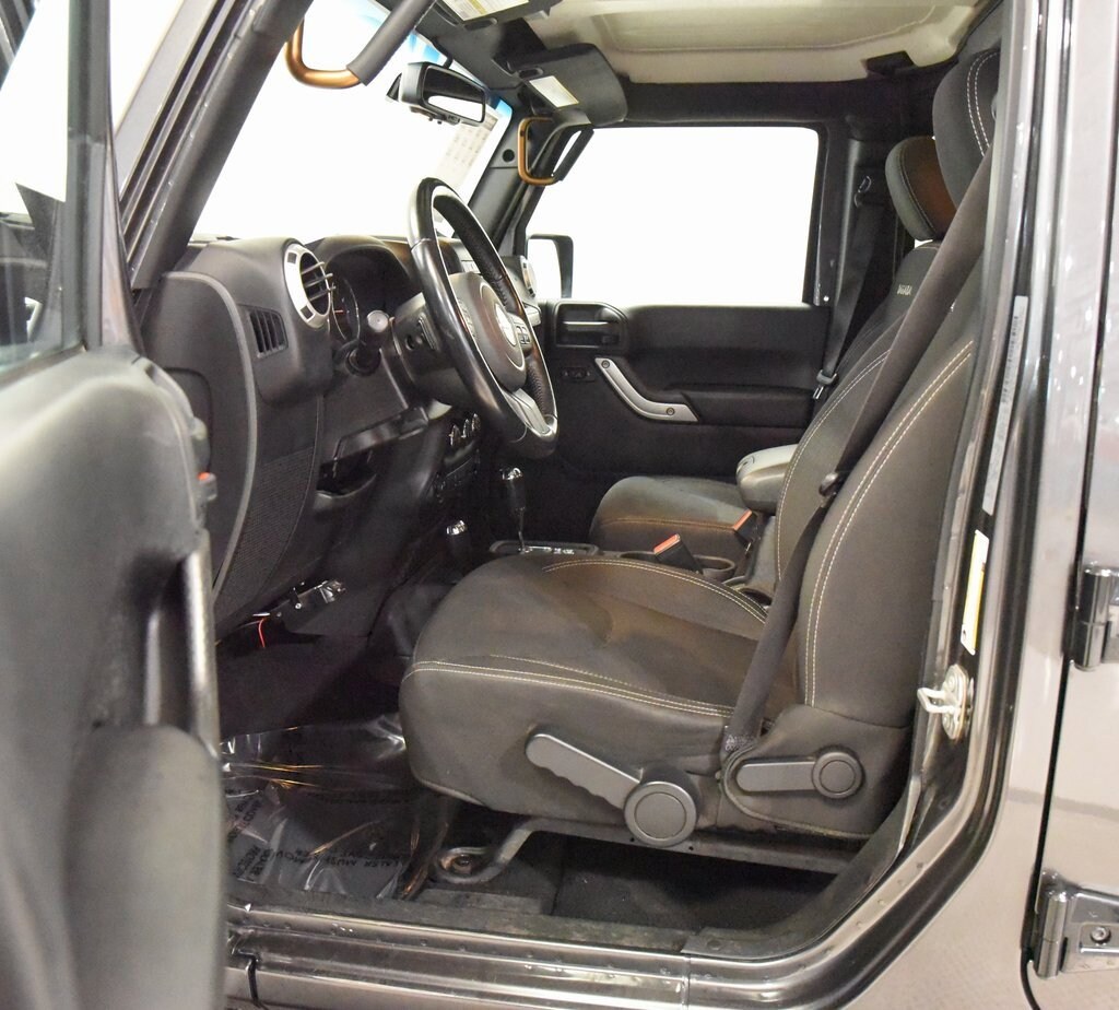 Used 2018 Jeep Wrangler JK Unlimited Sahara 4x4 SUV