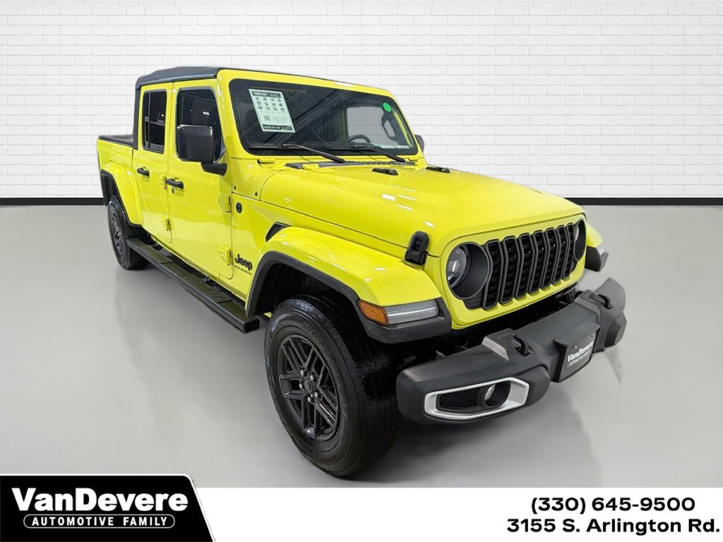 2024 Jeep Gladiator Sport S