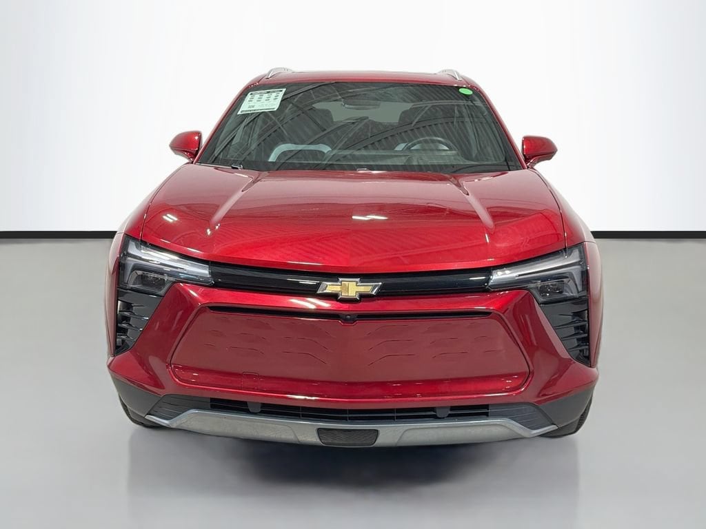 Used 2024 Chevrolet Blazer EV LT with VIN 3GNKDBRJ8RS252399 for sale in Akron, OH