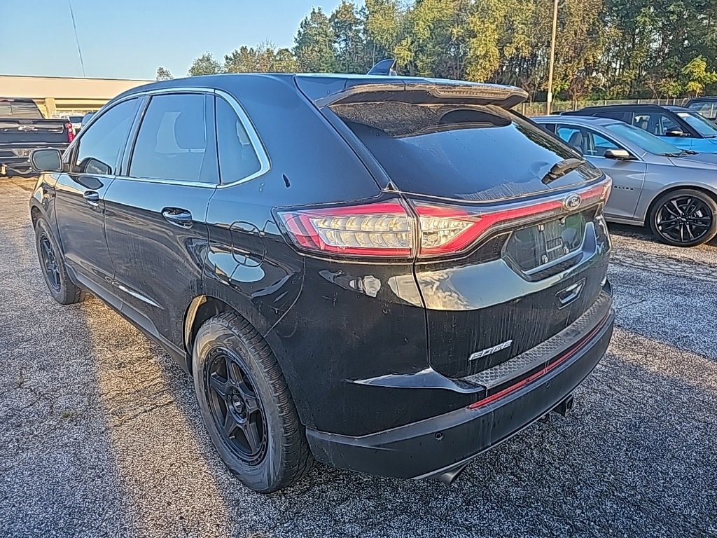 2016 Ford Edge SEL photo 2