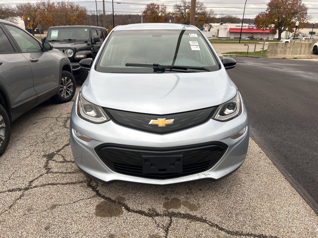 2018 Chevrolet Bolt EV photo 2