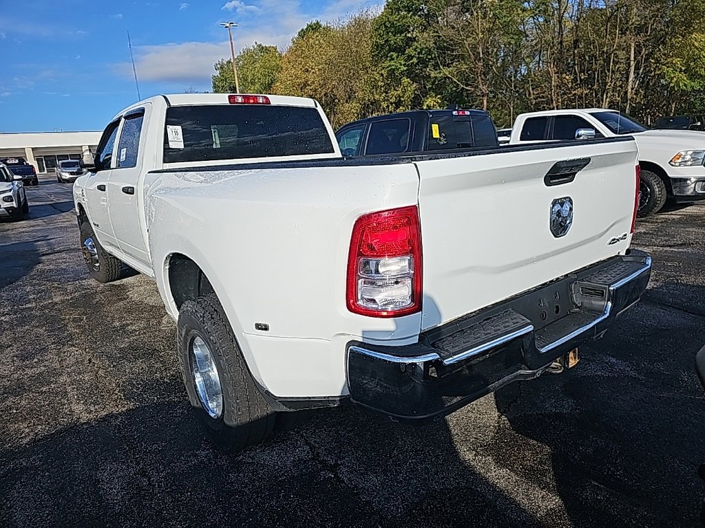 2022 Ram 3500 Tradesman photo 4