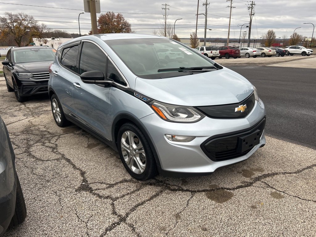 2018 Chevrolet Bolt EV photo 3