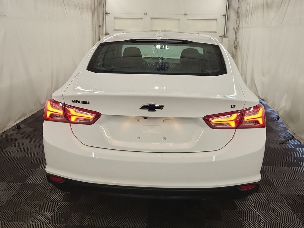 2023 Chevrolet Malibu 1LT photo 3