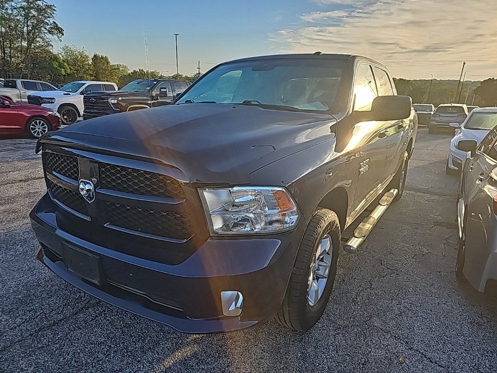 2018 Ram 1500 Express photo 2