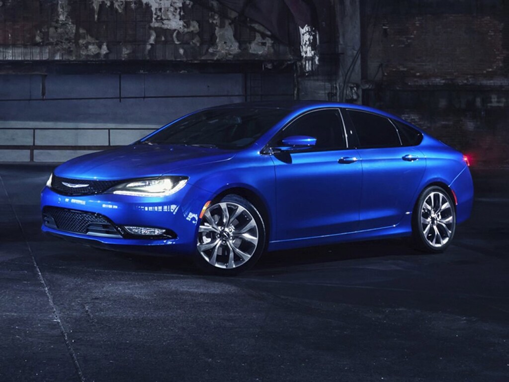 Used 2016 Chrysler 200 S Sedan