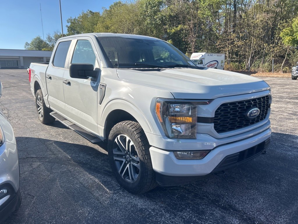 2023 Ford F-150 XL photo 3