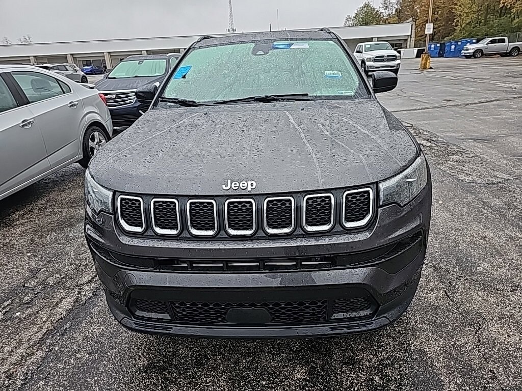 Used 2023 Jeep Compass Latitude Lux SUV