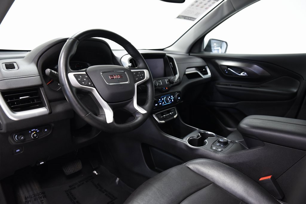 2023 Gmc Terrain SLT photo 2