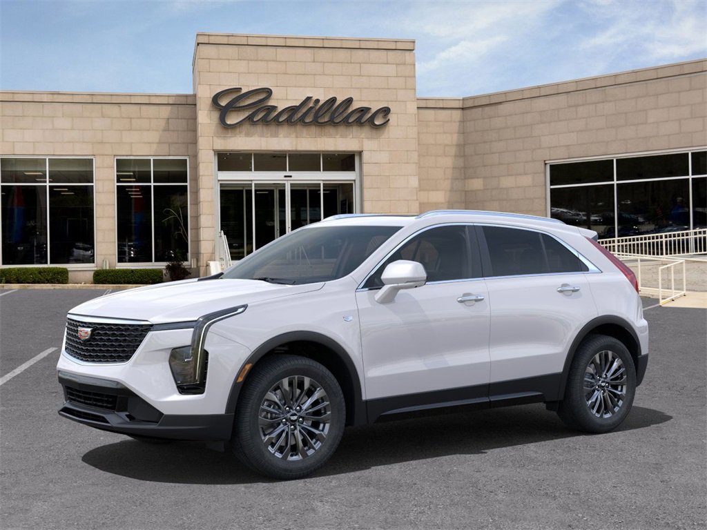 2025 Cadillac XT4 Premium Luxury photo 2