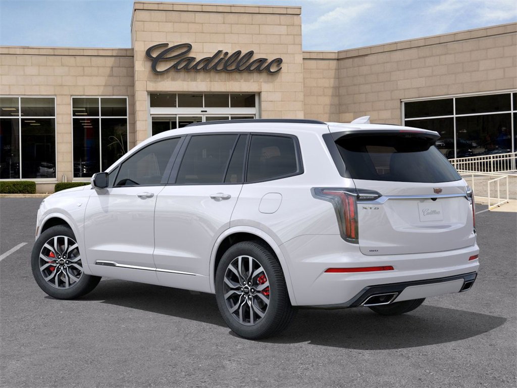2025 Cadillac XT6 Sport photo 2